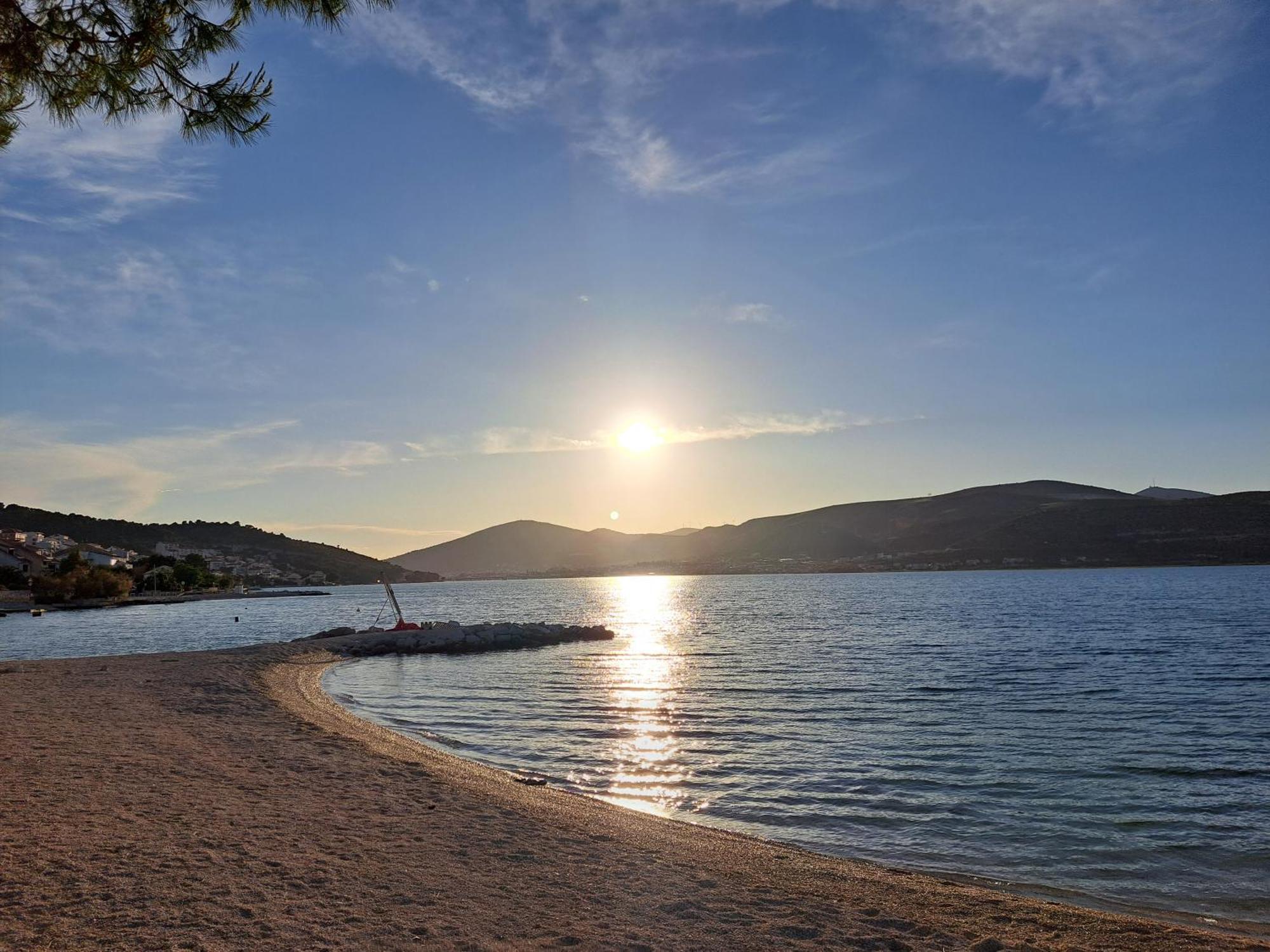 Villa Apartment Aa 2 Trogir Buitenkant foto