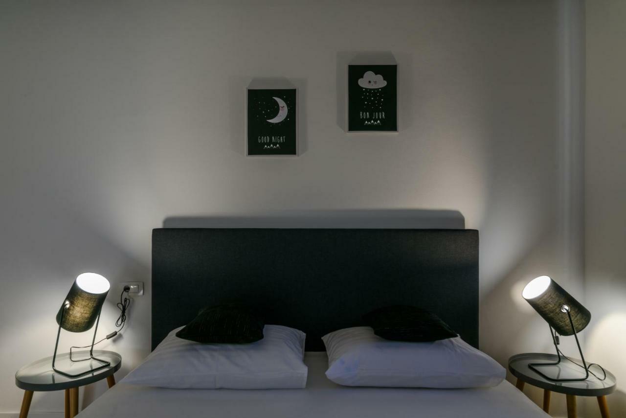 Villa Apartment Aa 2 Trogir Buitenkant foto