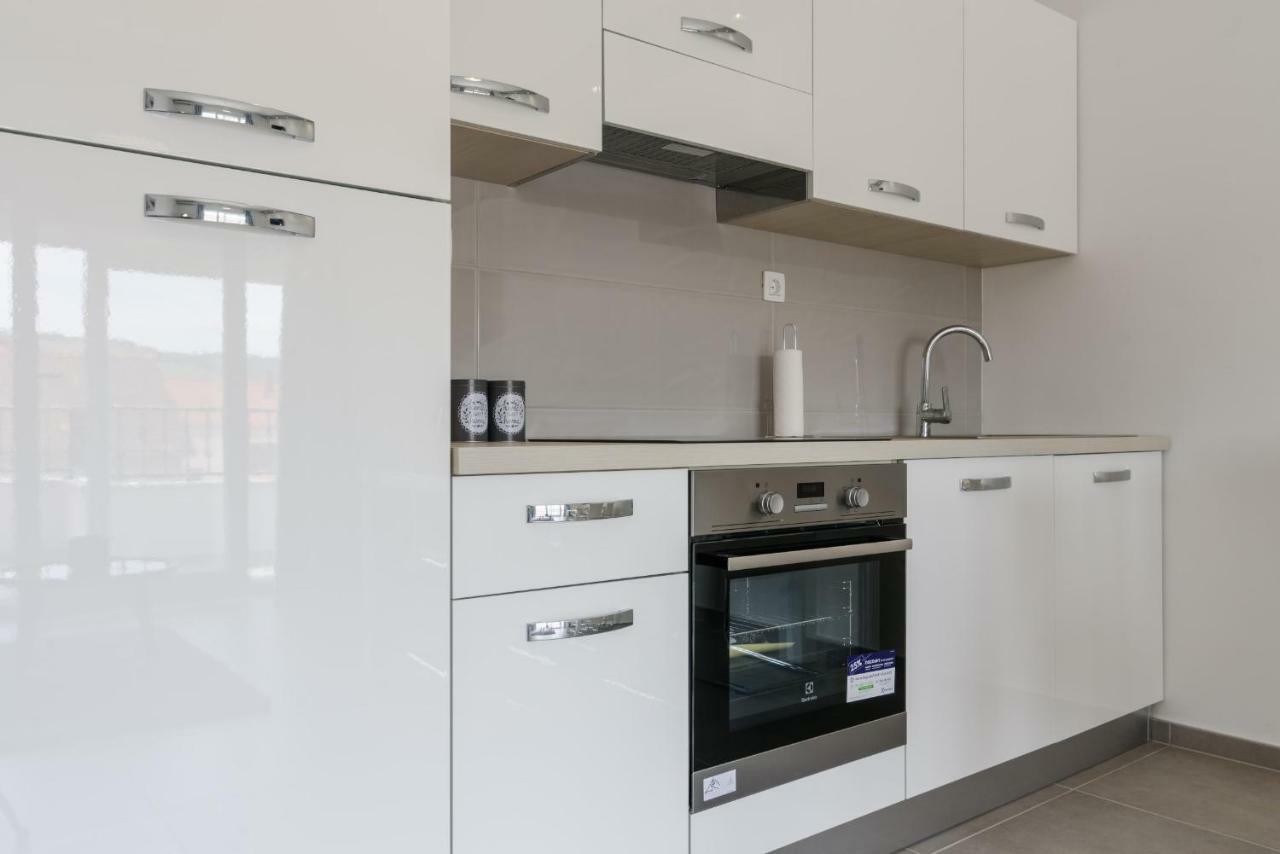Villa Apartment Aa 2 Trogir Buitenkant foto
